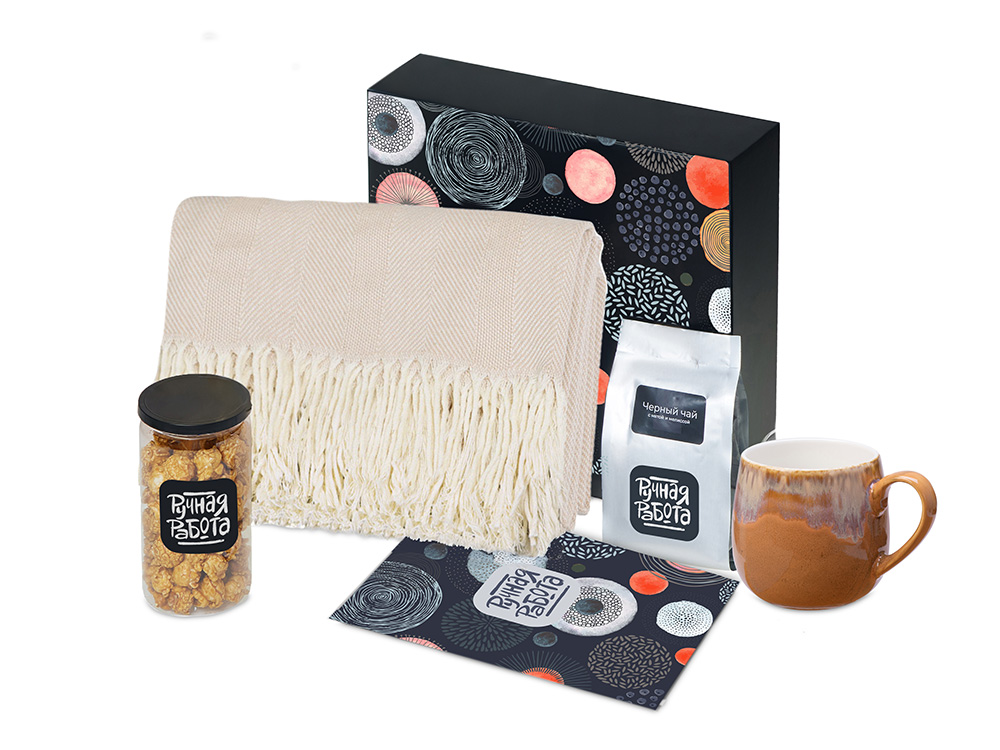 Подарочный набор Re:y. Haven  с пледом, кружкой и чаем