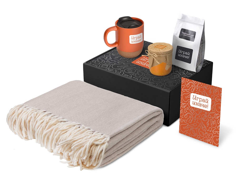 Подарочный набор Re:y. Nest с пледом, кружкой и вареньем